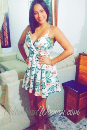 162939 - Yandra Age: 29 - Colombia