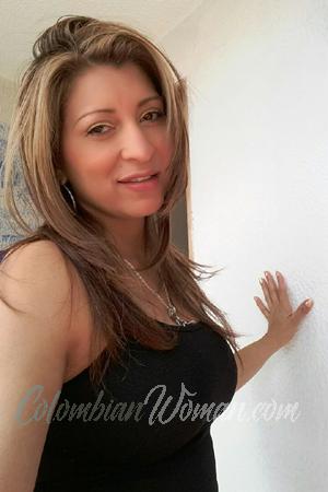 163082 - Kundry Age: 43 - Colombia