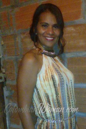 163098 - Zandra Age: 48 - Colombia