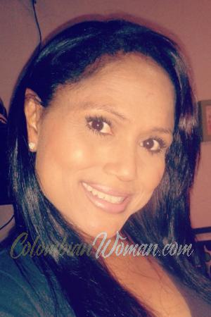 166402 - Patricia Age: 53 - Colombia