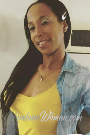 169295 - Luz Age: 41 - Colombia