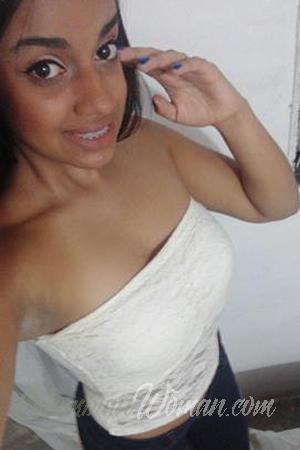 171562 - Melissa Age: 29 - Colombia