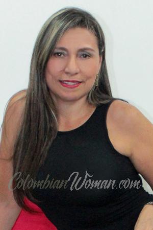 172819 - Maria Elena Age: 56 - Colombia