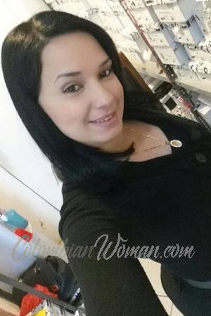 172948 - Yissel Age: 35 - Dominican Republic