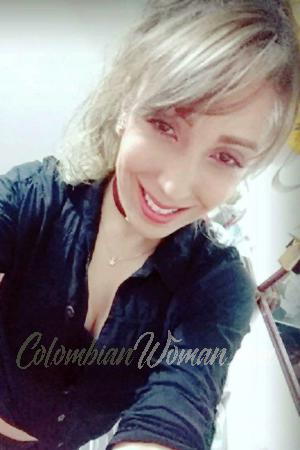 174225 - Erika Age: 35 - Colombia