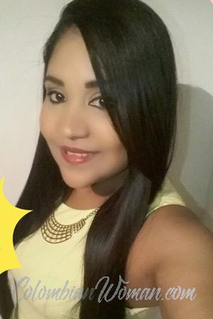 176261 - Joselin Age: 34 - Colombia