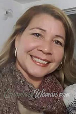 176538 - Daira Age: 56 - Colombia