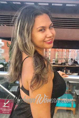 180477 - Lina Age: 39 - Colombia