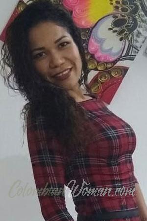 181831 - Vanessa Age: 40 - Colombia