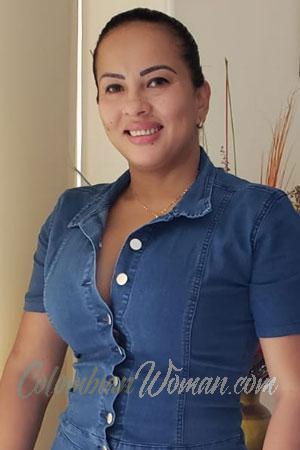 182241 - Carmen Age: 48 - Colombia