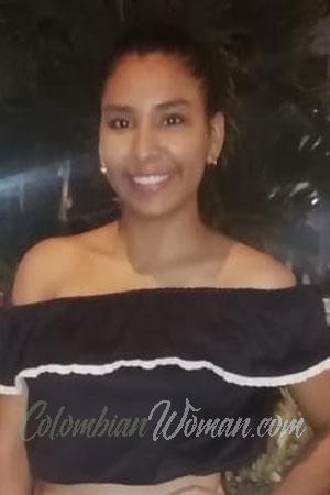 182401 - Shana Age: 26 - Colombia