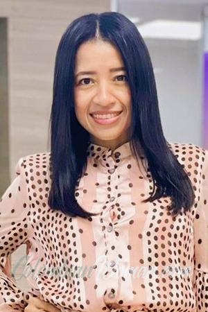 183078 - Yocelin Age: 36 - Colombia