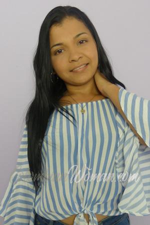 183895 - Sary Age: 31 - Colombia