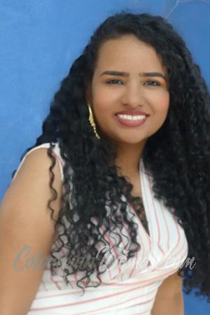 191454 - Yaneris Age: 28 - Colombia