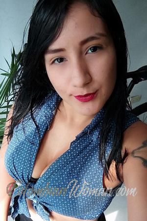 193934 - Kira Age: 25 - Colombia