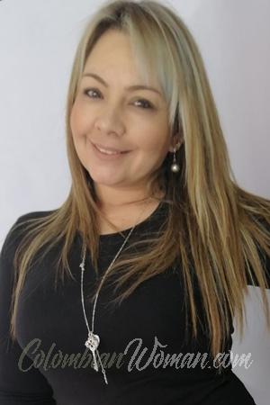 195159 - Alexandra Age: 46 - Colombia