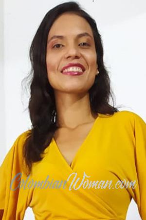 196966 - Ailin Age: 37 - Colombia