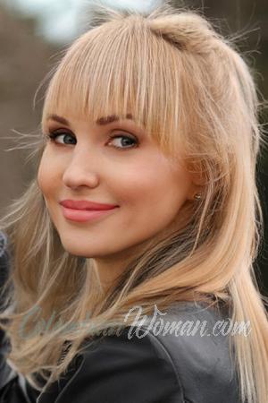 200363 - Julia Age: 43 - Ukraine