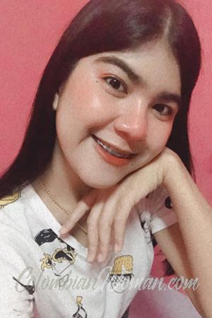 201758 - Natcha Age: 25 - Thailand