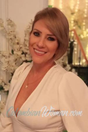 204174 - Alina Age: 54 - Colombia