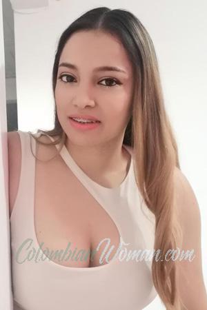 205746 - Diana Maria Age: 28 - Colombia
