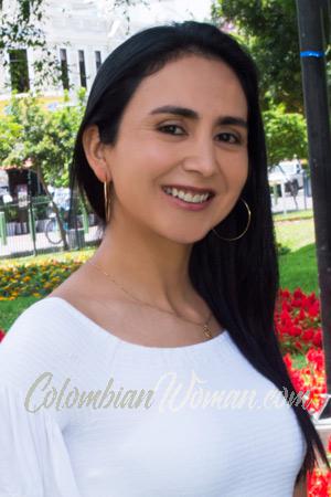207752 - Karla Age: 40 - Peru