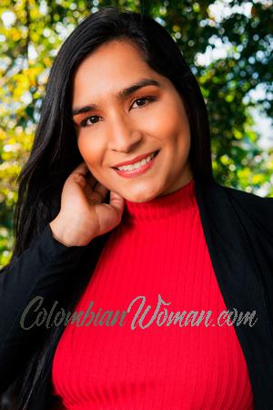 207766 - Yurley Age: 34 - Colombia