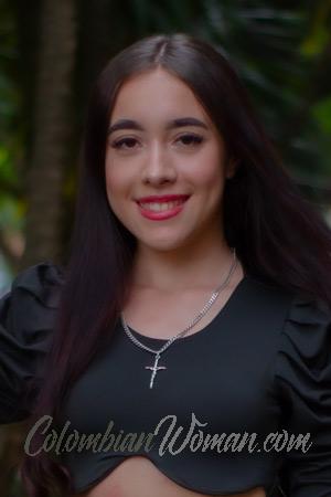 210417 - Heily Age: 22 - Colombia