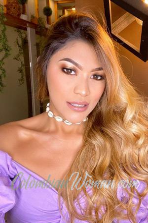 210528 - Angie Age: 24 - Colombia