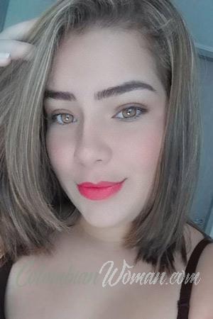 210667 - Lady Age: 26 - Colombia