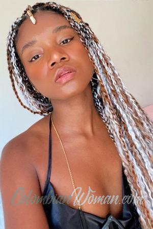 210743 - Maria Age: 24 - Colombia