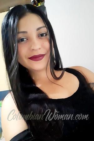 211258 - Yoselin Age: 31 - Costa Rica