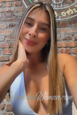 211259 - Linda Age: 29 - Costa Rica