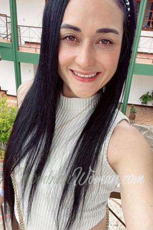 212244 - Adriana Age: 36 - Colombia