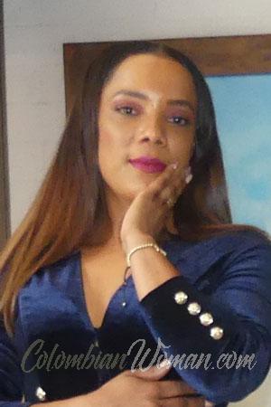 212652 - Luz Disney Age: 47 - Colombia