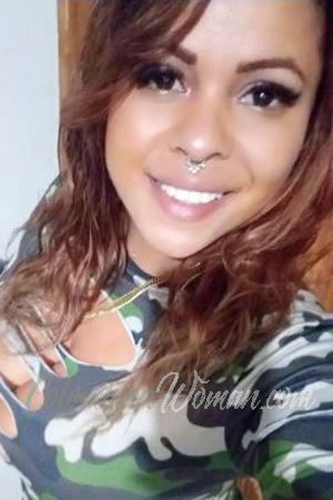 213963 - Raquel Age: 38 - Costa Rica