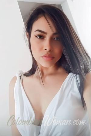 213983 - Loraine Age: 33 - Colombia