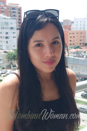 214142 - Josselin Age: 33 - Peru