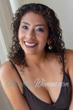 214334 - Monika Age: 50 - Peru