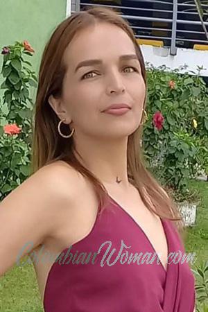 215386 - Jessica Age: 35 - Colombia