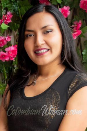 215395 - Janine Age: 33 - Peru