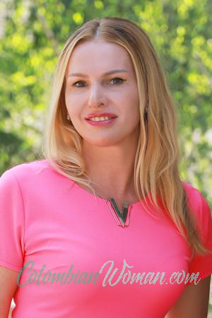 215525 - Victoria Age: 47 - Ukraine