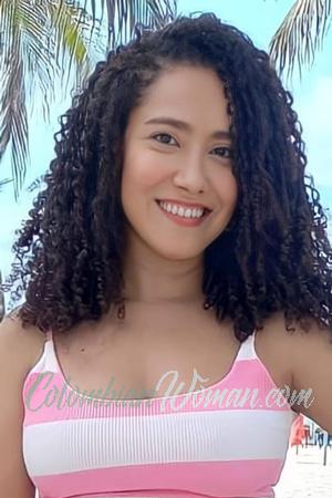 216639 - Lizeth Age: 31 - Colombia