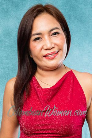 216830 - Suwannee (Chompoo) Age: 45 - Thailand