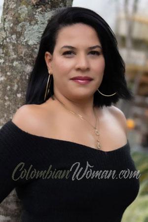 217277 - Ruth Age: 43 - Colombia
