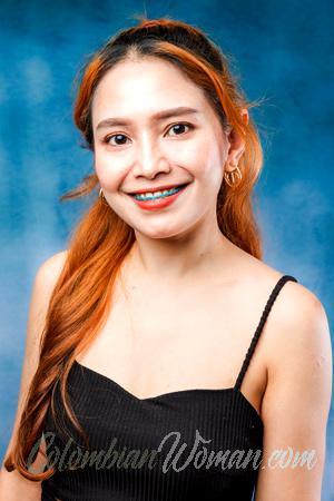 218013 - Patcharee Age: 42 - Thailand