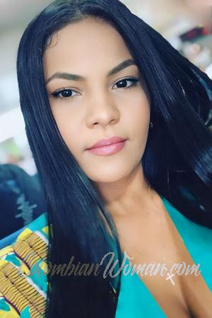 218291 - Tania Age: 44 - Colombia