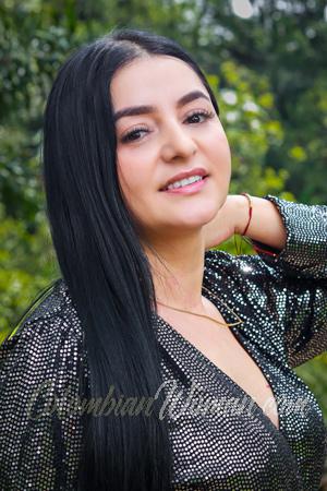 218769 - Paola Age: 35 - Colombia