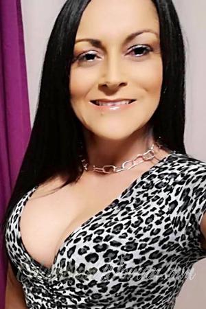 218939 - Iveth Age: 50 - Costa Rica