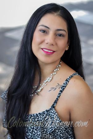 218947 - Martha Age: 40 - Colombia